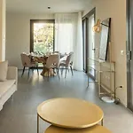 Villa Onda 8, Emma *
